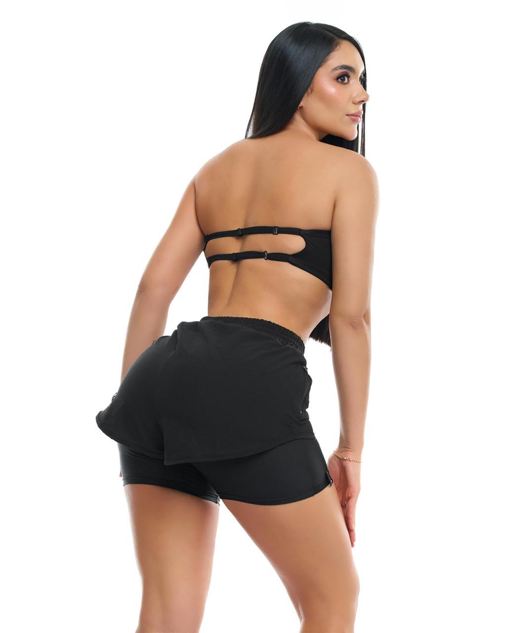 Pantaloneta deportiva con short por debajo